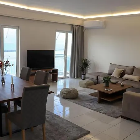 Superior Double Room With Stunning Sea View. Dt Patras Exterior photo