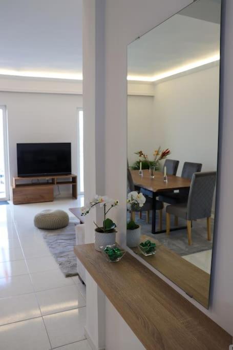 Superior Double With Stunning Sea View. Dt Apartment Patras