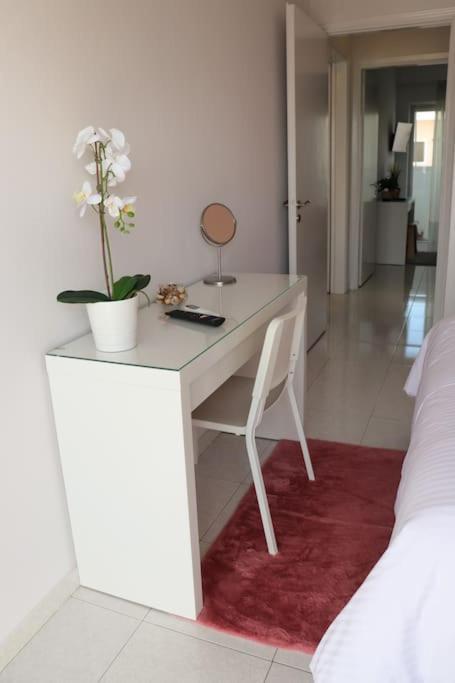 Superior Double With Stunning Sea View. Dt Apartment